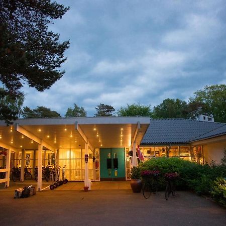 Strandhotel Balka Sobad Neksø Esterno foto