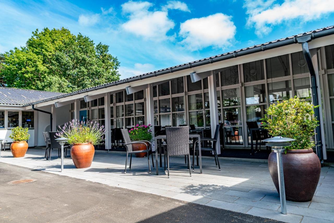 Strandhotel Balka Sobad Neksø Esterno foto